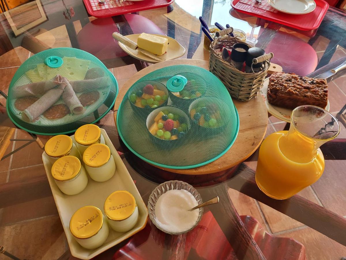Saugon Domaine De La Sarrotte Bed & Breakfast エクステリア 写真